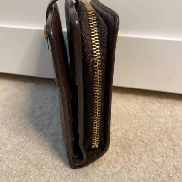 Louis Vuitton Damier Compact Zip Bifold Wa… - Picture 2 of 12